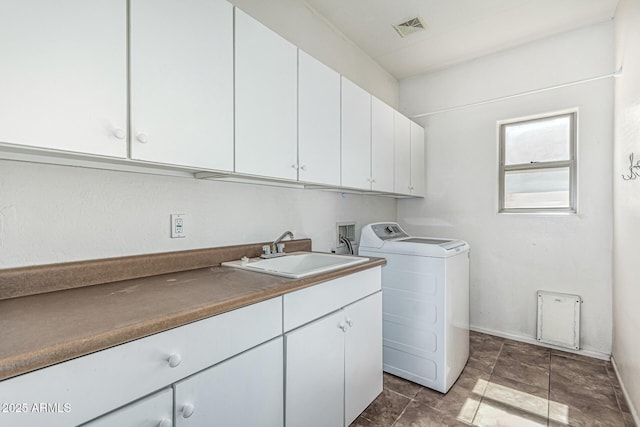 4507 E Lantern Pl, Gilbert, AZ 85297 - laundry room with washer / dryer and cabinet space