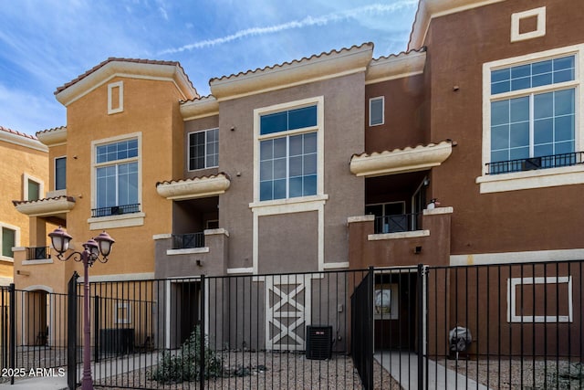 22125 N 29th Ave Unit 158, Phoenix, AZ 85027 - view of property with a fenced front yard