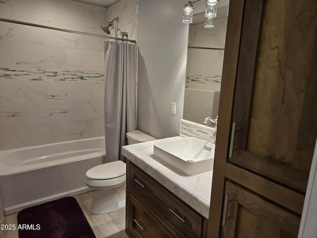 9016 W Fossil Creek Rd, Pine, AZ 85544 - bathroom with toilet, shower / bath combo, and vanity