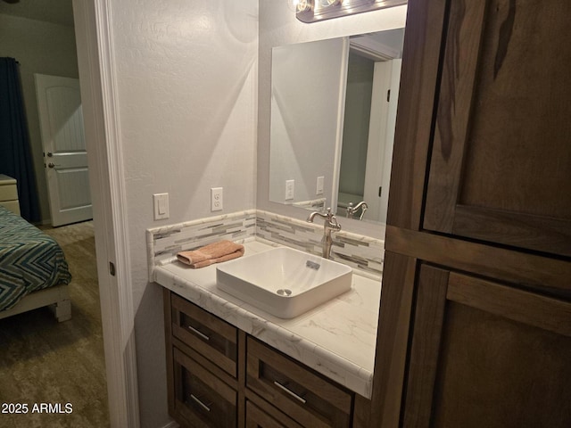 9016 W Fossil Creek Rd, Pine, AZ 85544 - bathroom featuring vanity and backsplash