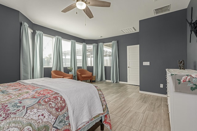 bedroom featuring ceiling fan