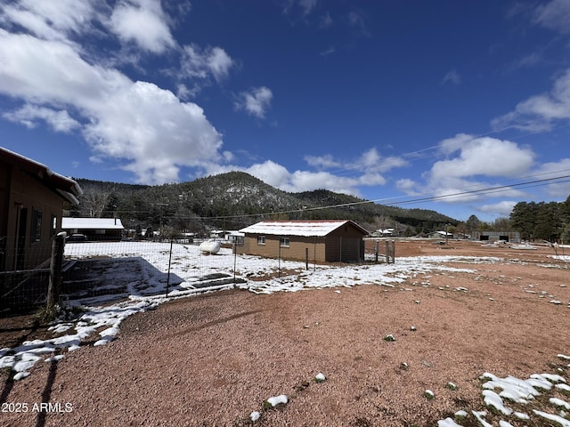 9107 W Fossil Creek Rd, Strawberry, AZ 85544 - snowy yard with a mountain view