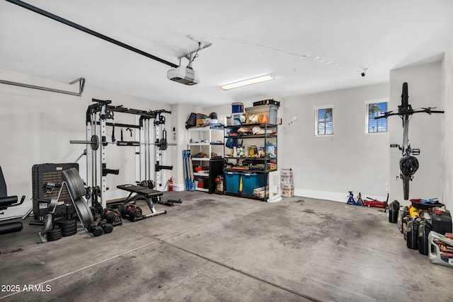 7718 W Pipestone Pl, Phoenix, AZ 85035 - garage with a garage door opener