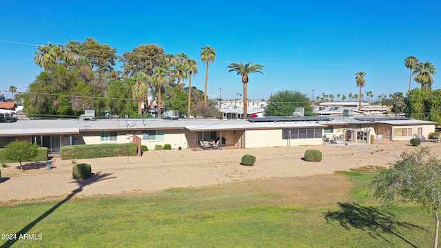 exterior space with a lawn