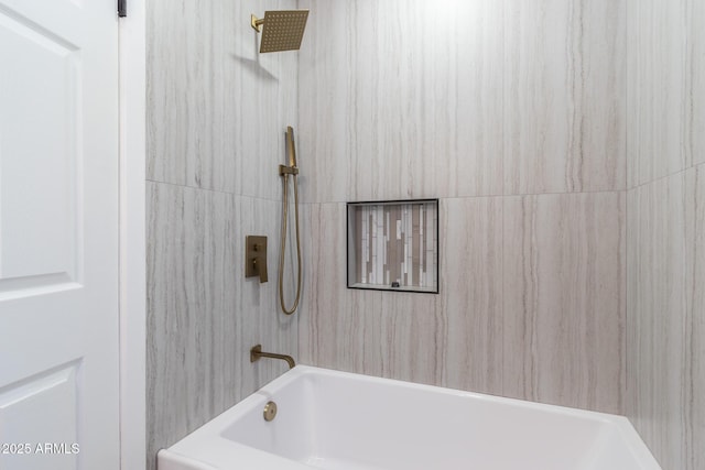 1011 W Weldon Ave, Phoenix, AZ 85013 - full bathroom with bathtub / shower combination