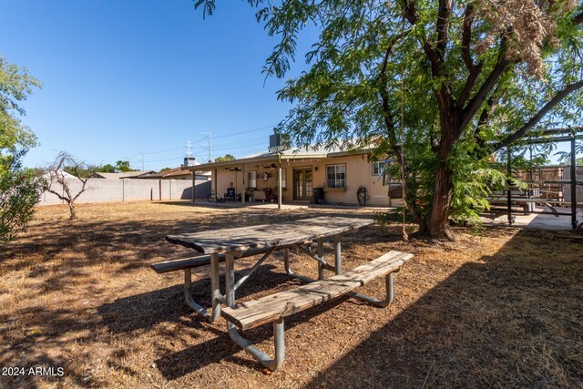 view of yard with a patio area