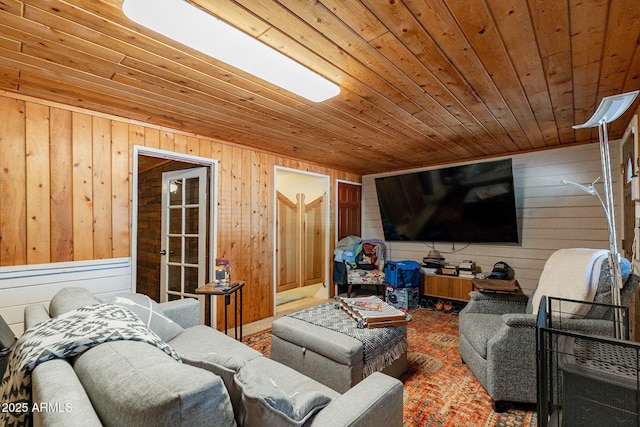 923 N Easy St, Payson, AZ 85541 - living area with wood walls and wooden ceiling