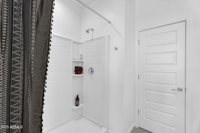 3309 E Malibu Dr, San Tan Valley, AZ 85143 - bathroom featuring walk in shower and baseboards