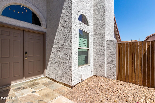 9100 E Captain Dreyfus Ave, Scottsdale, AZ 85260 - entrance to property featuring stucco siding
