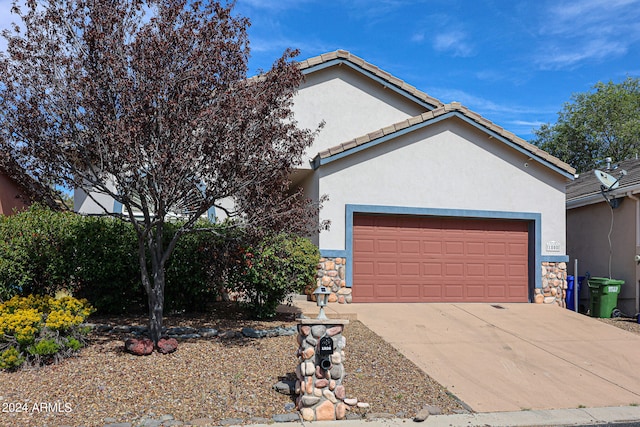 view of front of house featuring a garage