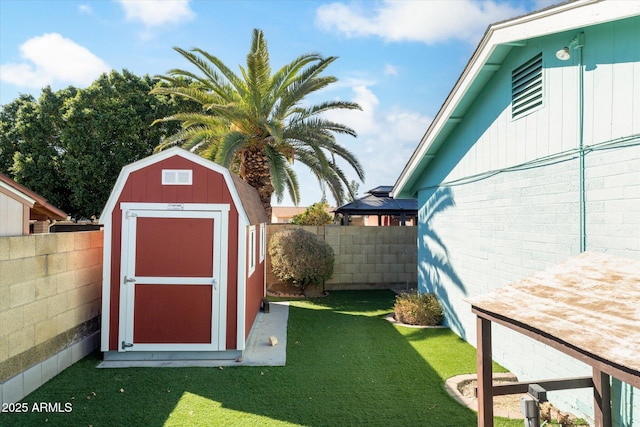 view of outbuilding featuring a yard