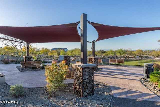 view of property's community featuring a patio area