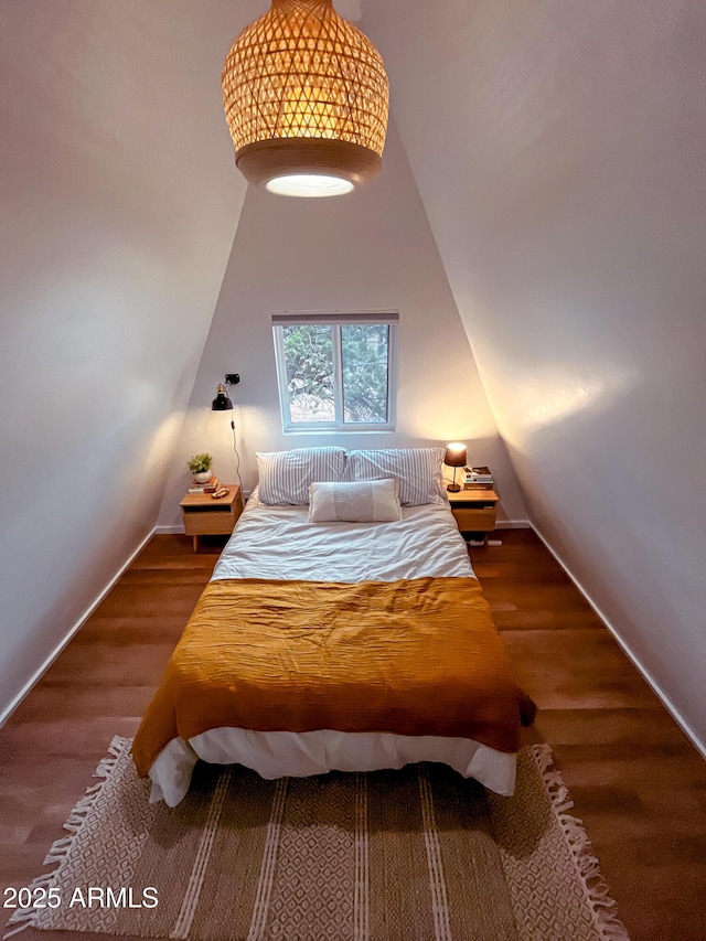 2124 Forest Park Dr, Overgaard, AZ 85933 - bedroom featuring wood finished floors
