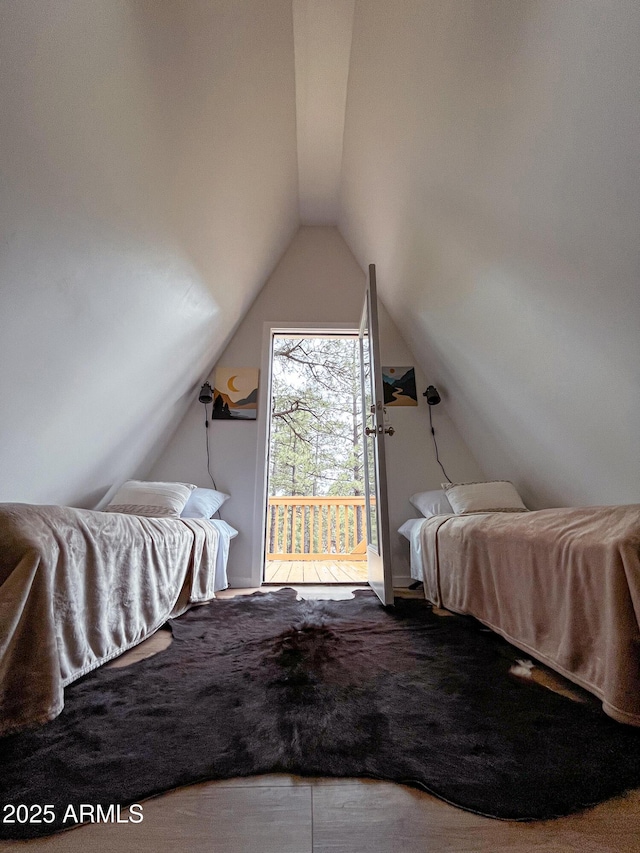 2124 Forest Park Dr, Overgaard, AZ 85933 - bedroom featuring lofted ceiling and access to outside