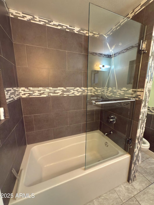 11035 N 37th St, Phoenix, AZ 85028 - bathroom with tile patterned floors, toilet, and shower / tub combination