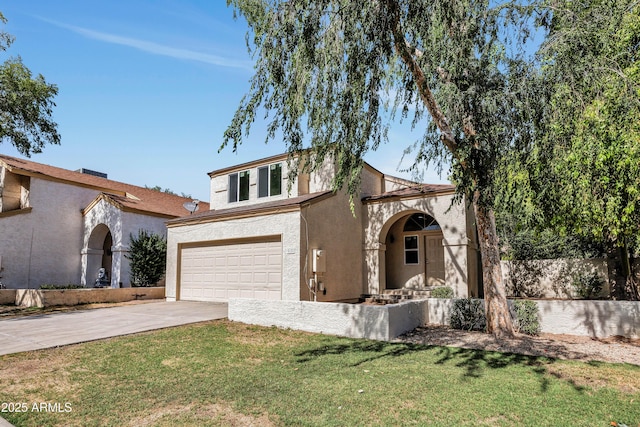 5122 W Mercury Way, Chandler, AZ 85226 - traditional home featuring concrete driveway, stucco siding, a front lawn, and an attached garage