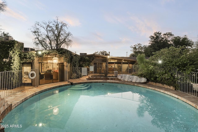 1522 W Myrtle Ave, Phoenix, AZ 85021 - view of pool at dusk