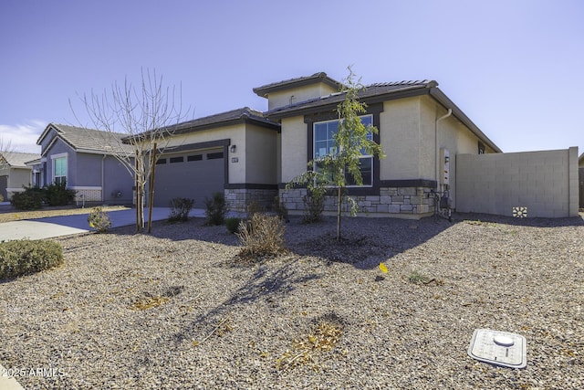 view of front of house featuring a garage