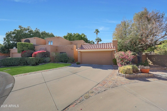 view of front facade featuring a garage