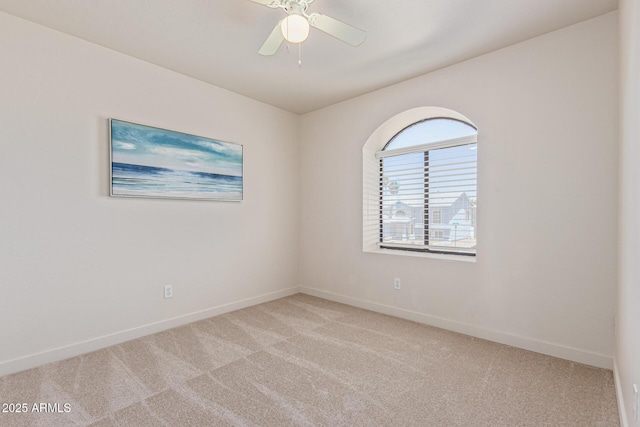 4933 E Downing St, Mesa, AZ 85205 - unfurnished room with light colored carpet and a ceiling fan
