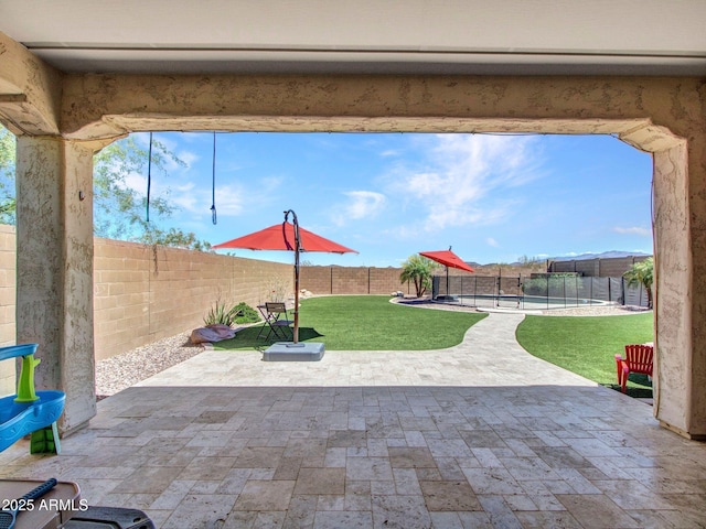 4132 W Tunnel Mine Rd, New River, AZ 85087 - view of patio