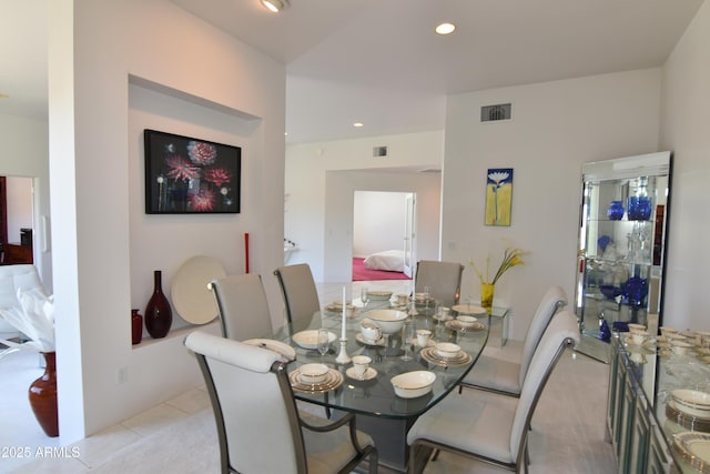 2570 E Manzanita St, Apache Junction, AZ 85119 - dining area with recessed lighting and light tile patterned floors