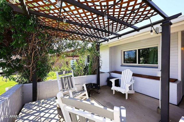 5634 N 39th Ave, Phoenix, AZ 85019 - view of patio with a pergola