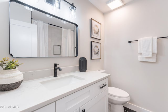 1061 E Fremont Dr, Tempe, AZ 85282 - full bath featuring vanity and a shower with curtain