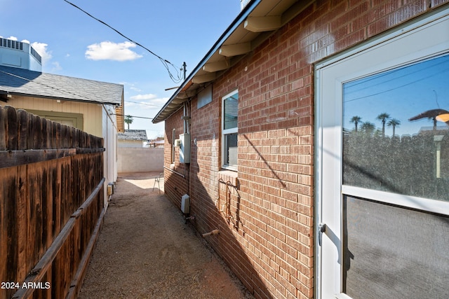 view of home's exterior