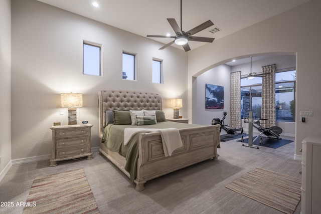 bedroom with ceiling fan