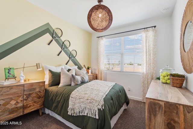 bedroom featuring carpet floors