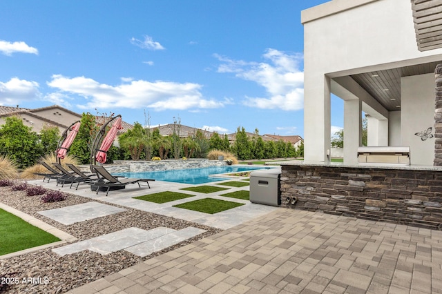 12228 E Wood Dr, Chandler, AZ 85249 - pool with a patio area