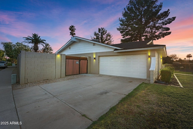 1509 W Kiowa Ave, Mesa, AZ 85202 - view of front of house with concrete driveway and a garage