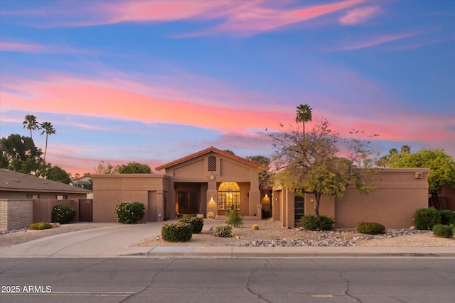6208 E Paradise Ln, Scottsdale, AZ 85254 - view of front of house with stucco siding and fence