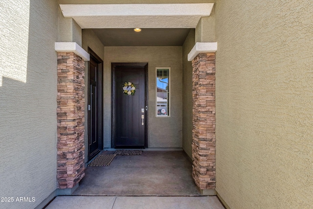 3885 E Kenley Ln, San Tan Valley, AZ 85143 - doorway to property with stucco siding