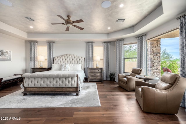 4328 N Pinnacle Ridge Cir, Mesa, AZ 85207 - bedroom featuring a tray ceiling, hardwood / wood-style flooring, a ceiling fan, and recessed lighting