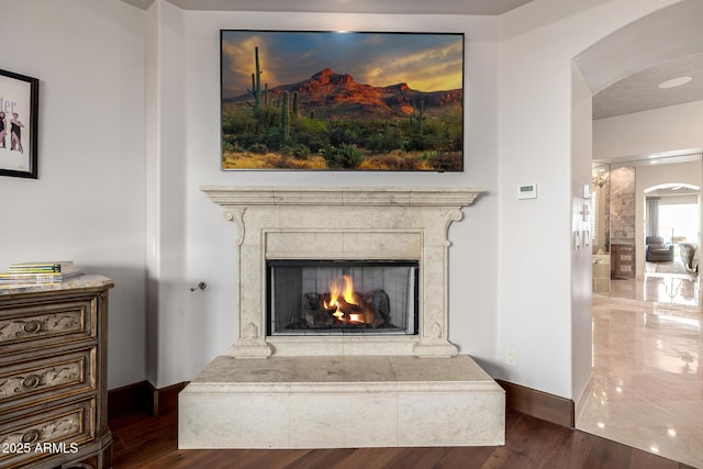 4328 N Pinnacle Ridge Cir, Mesa, AZ 85207 - detailed view of arched walkways, baseboards, and wood finished floors