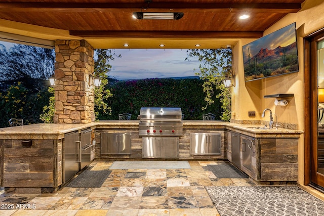 4328 N Pinnacle Ridge Cir, Mesa, AZ 85207 - view of patio with a sink