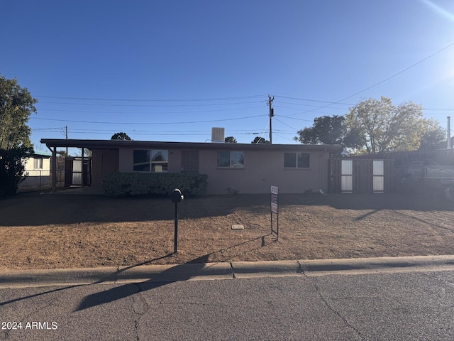 300 W Busby Dr, Sierra Vista, AZ 85635 - view of front of property with fence