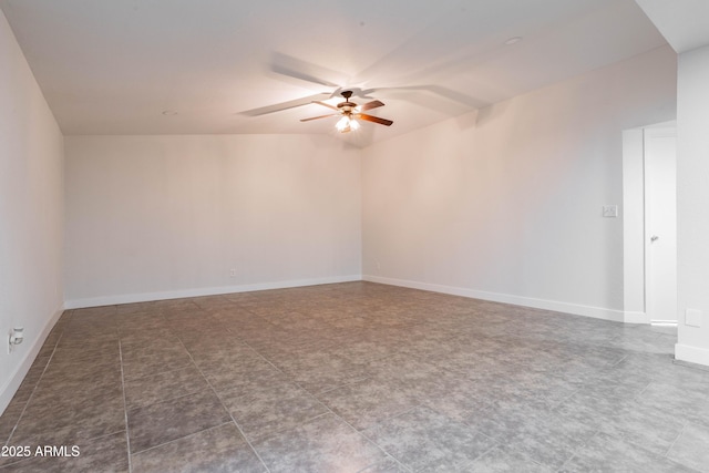 8021 W Hazelwood St, Phoenix, AZ 85033 - unfurnished room with ceiling fan and baseboards
