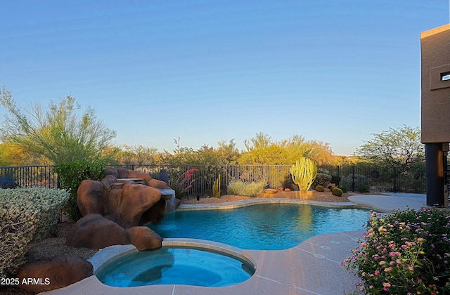 5520 E Desert Forest Trl, Cave Creek, AZ 85331 - view of pool featuring a pool with connected hot tub
