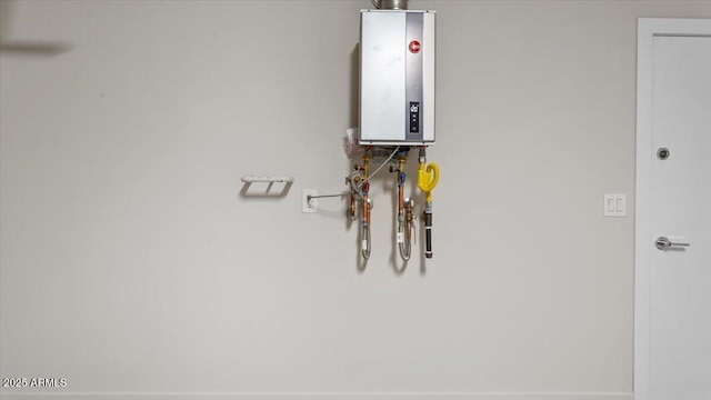 room details with water heater