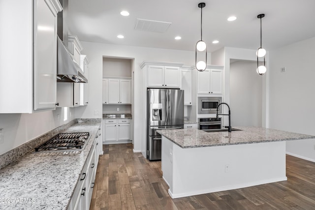 898 E Ladbroke Way, Gilbert, AZ 85297 - kitchen with appliances with stainless steel finishes, a sink, white cabinetry, dark wood-style flooring, and recessed lighting