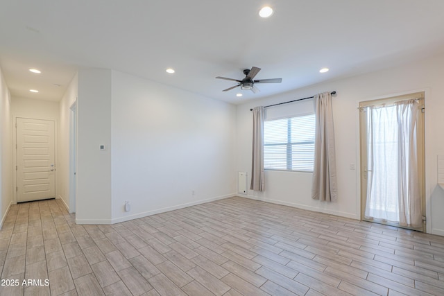 empty room featuring ceiling fan