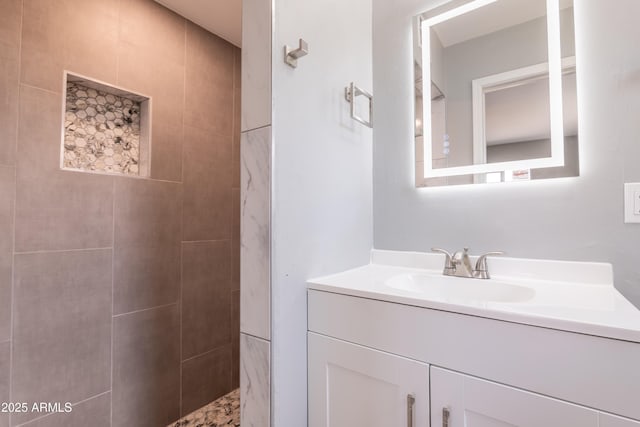 6316 N 23rd Ave, Phoenix, AZ 85015 - full bathroom featuring a tile shower and vanity