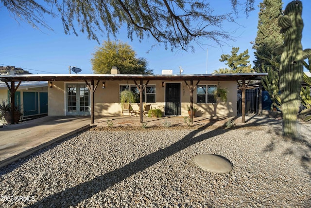 view of front of property