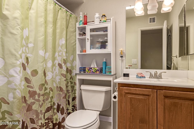 1951 E Del Sur Dr, Tempe, AZ 85283 - bathroom with vanity and curtained shower