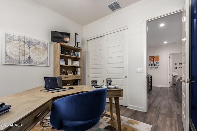 home office with dark wood-style floors, baseboards, and recessed lighting