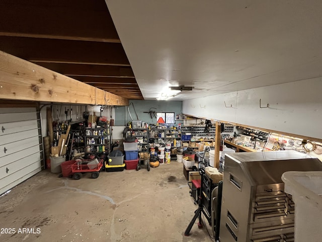 5408 Corda Ln, Show Low, AZ 85901 - view of garage