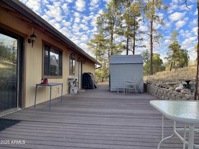 5408 Corda Ln, Show Low, AZ 85901 - view of wooden terrace